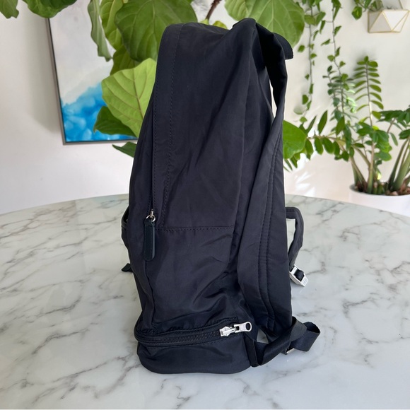 COACH VARICK NYLON PACKABLE DAYPACK F93372 BLACK - Picture 3 of 13